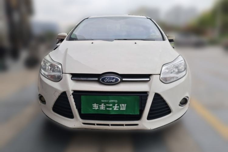 Used Ford Focus 2012 Sedan 1.6L Automatic Fashion Edition