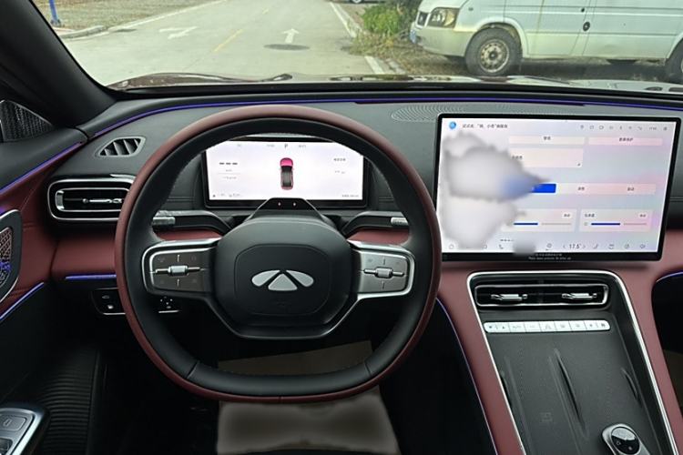 Used Chery Fulwin A9L 2025 Model, Four-Wheel Drive High-Energy Peak Edition Steering Wheel