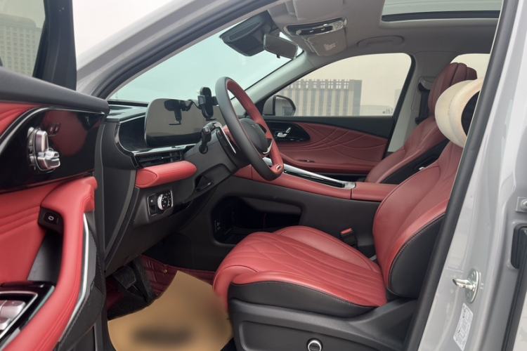 Used EXEED Stellar 2023 400T Two-Wheel Drive Comfort Flyfish Edition