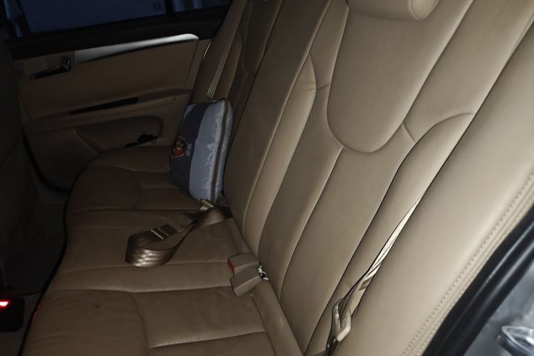 Used Roewe 350 2013 350S 1.5L Automatic Xunda Edition
