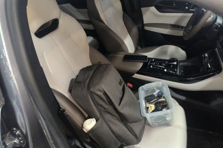 Used BYD Qin PLUS 2024 HONOR Edition DM-i 55KM Leading Model
