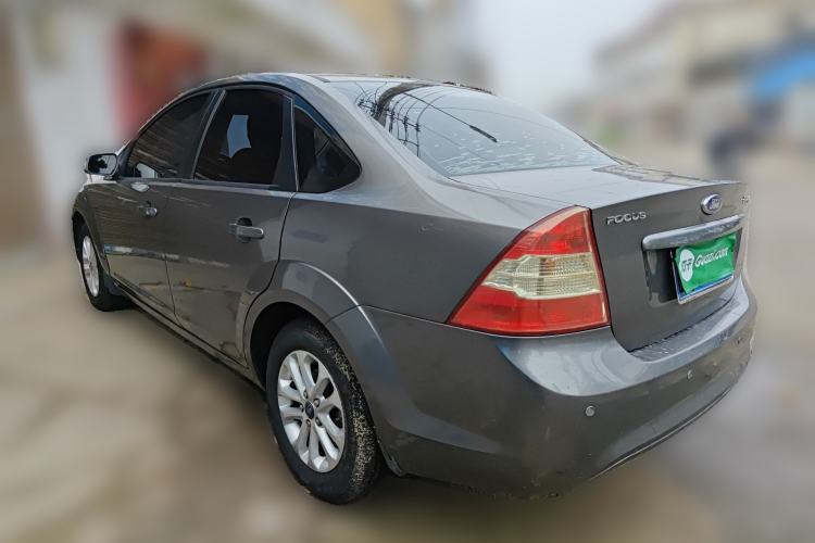 Used Ford Focus 2013 Sedan Classic 1.8L Manual Base Model Rear Left 45 Deg