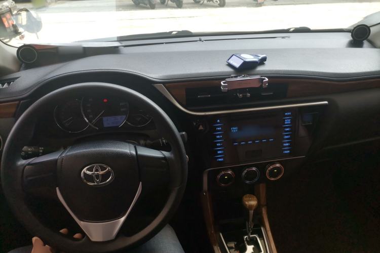 Used Toyota Corolla 2017 Revised Version 1.2T S-CVT GL