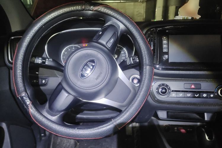 Used Kia KX3 2015 1.6L Automatic Two-Wheel Drive DLX
