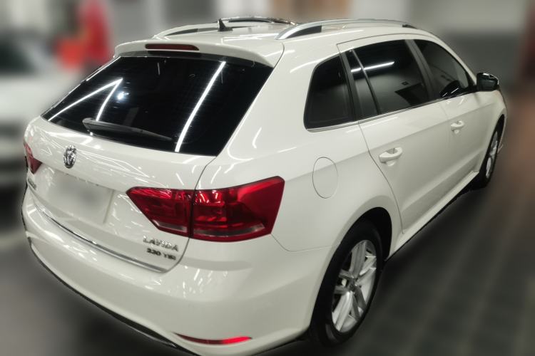 Used Volkswagen Gran Lavida 2015 230TSI DSG Comfort Edition Rear Right 45 Deg