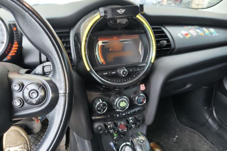 Used MINI 2014 1.5T COOPER Fun
