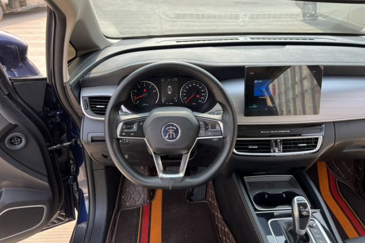 Used BYD Song MAX 2021 Upgraded Model 1.5T Automatic Luxury 7-Seater Steering Wheel