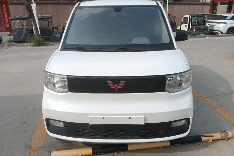 Used Wuling Hongguang MINIEV 2020 Zizai Version Lithium-NMC Front