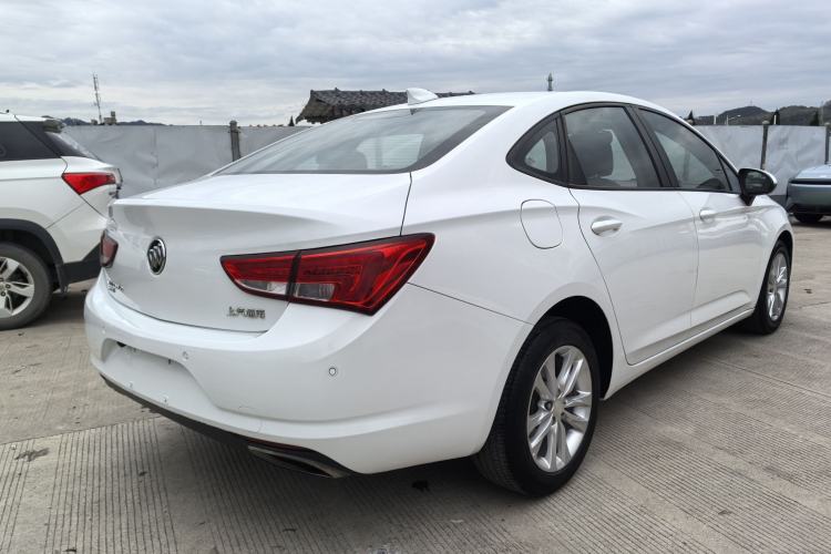 Used Buick Verano 2018 Sedan 20T Dual-Clutch Leading Model
