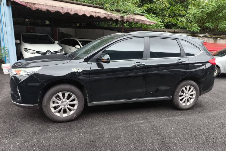 Used Haval M6 2021 PLUS 1.5T Manual Luxury Smart Connectivity Model