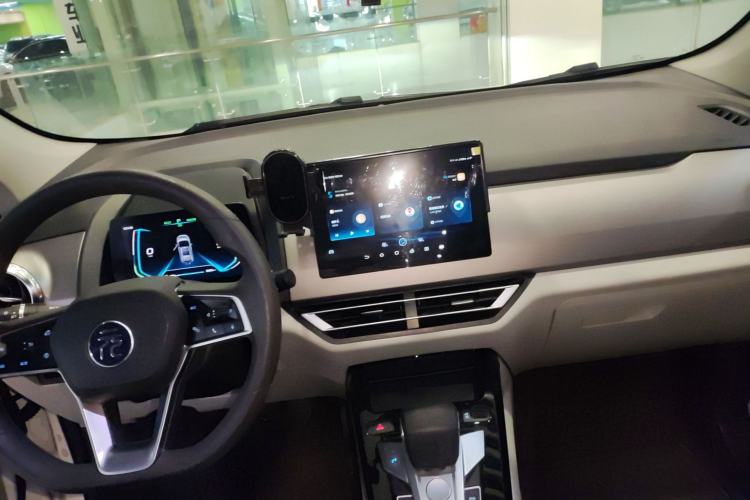 Used BYD Yuan Pro 2023 401 km Deluxe Version