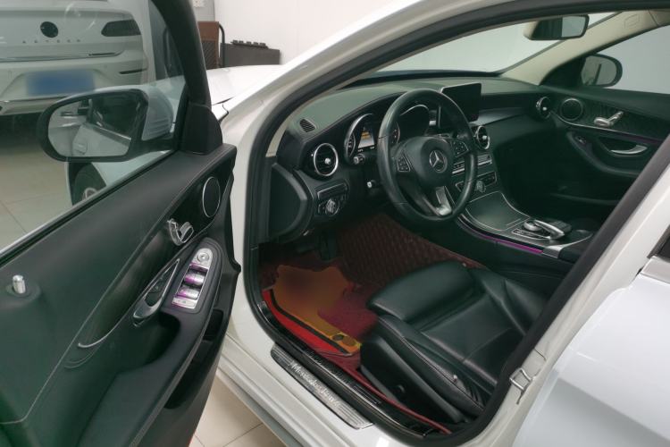 Used Mercedes-Benz C-Class 2017 Restyled C 180 L Fashion Edition Sport Version
