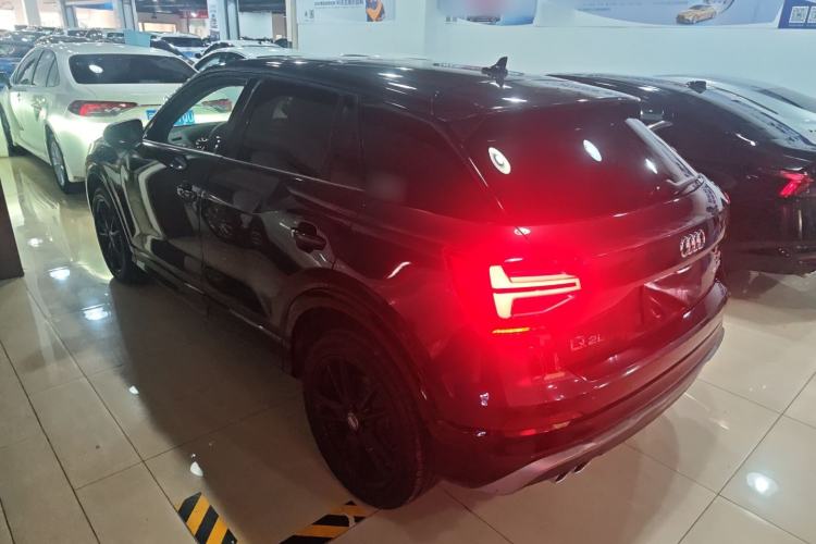 Used Audi Q2L 2018 35 TFSI Fashion Dynamic Version China V Emission Standard Rear Left 45 Deg