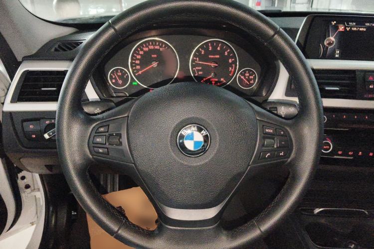 Used BMW 3 Series 2016 320Li Ambition Model