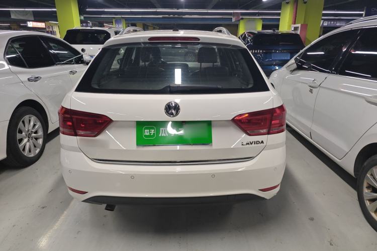 Used Volkswagen Gran Lavida 2015 1.6L Automatic Comfort Edition