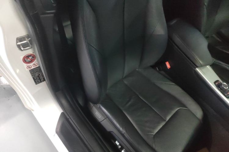 Used BMW 4 Series 2016 420i Fashion Model
