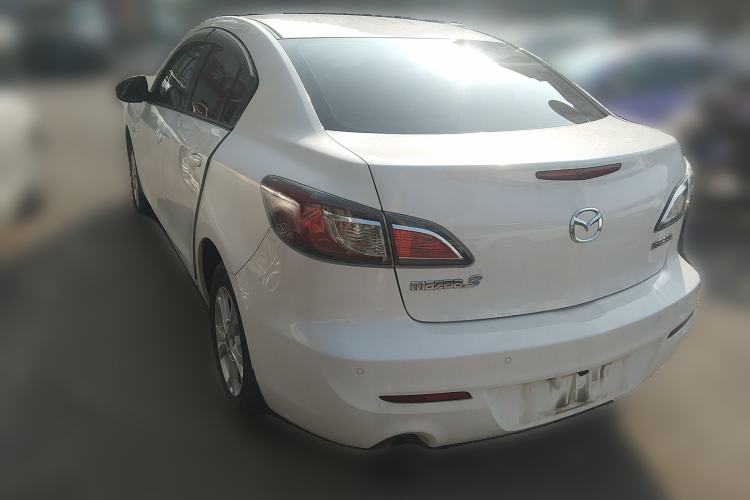 Used Mazda 3 2015 Sedan 1.6L Automatic Elite Model Rear Left 45 Deg