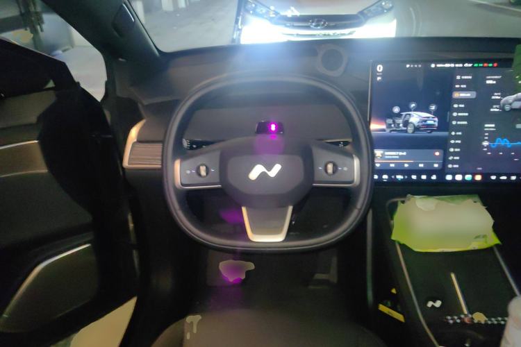 Used ONVO L60 2024 60 kWh Rear-Drive Version