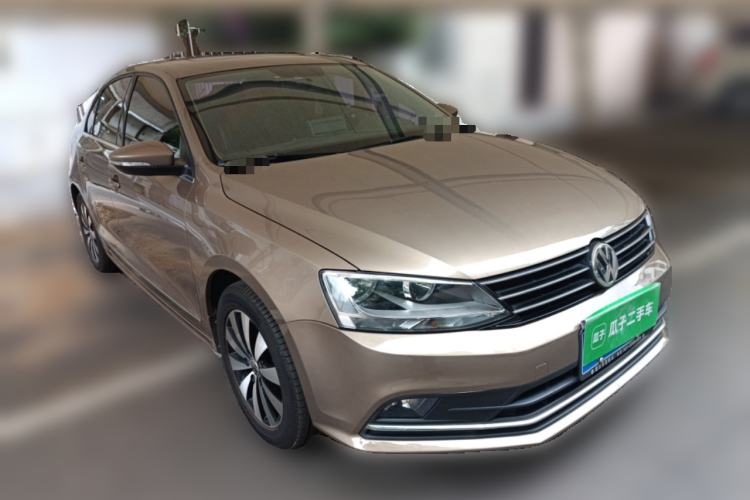 Used Volkswagen Sagitar 2017 230TSI Automatic Comfort Version