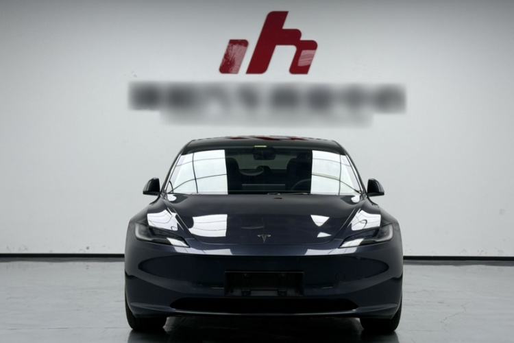 Used Tesla Model 3 2023 Rear-Wheel-Drive Version
