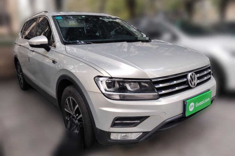 Used Volkswagen Tiguan L 2017 330TSI Automatic Two-Wheel Drive Luxury Edition