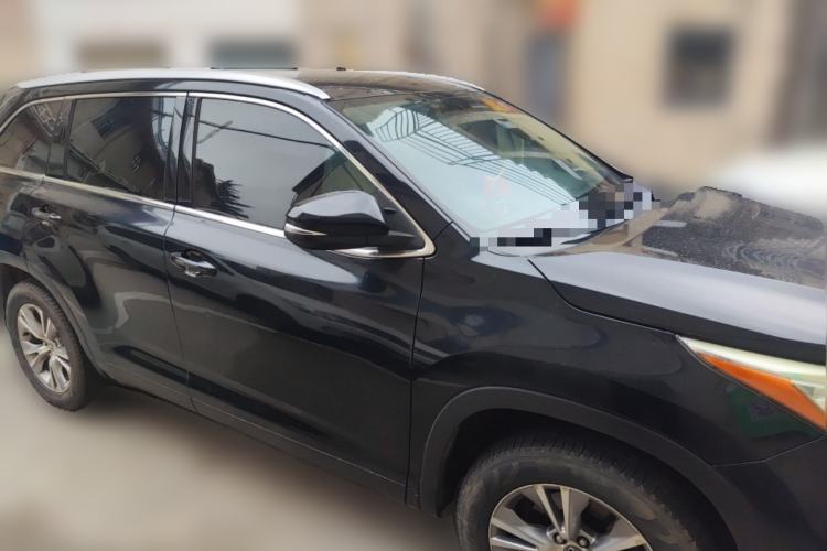 Used Toyota Highlander 2015 2.0T Four-Wheel Drive Elite Edition 7-Seater Front Right 45 Deg