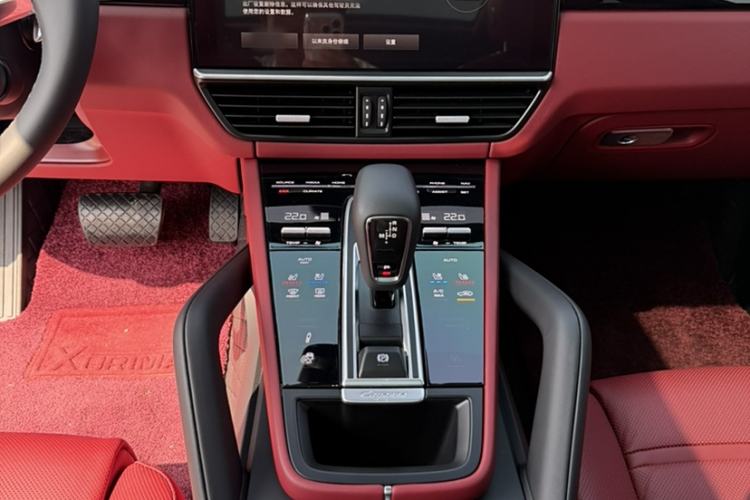 Used Porsche Cayenne 2023 Cayenne 3.0T Platinum Edition
