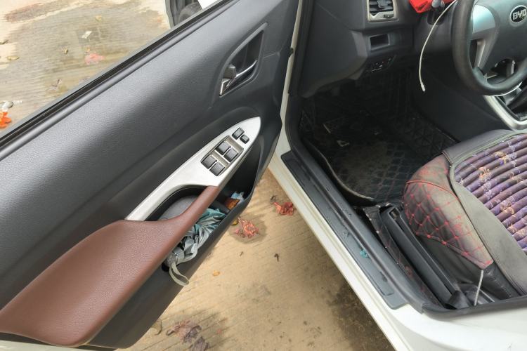 Used BYD F3 2015 Energy-Efficient Model 1.5L Manual Comfort Edition Driver Seat