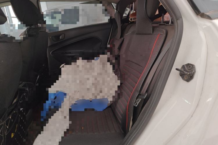 Used Ford Fiesta 2013 Sedan 1.5L Manual Fashion Edition
