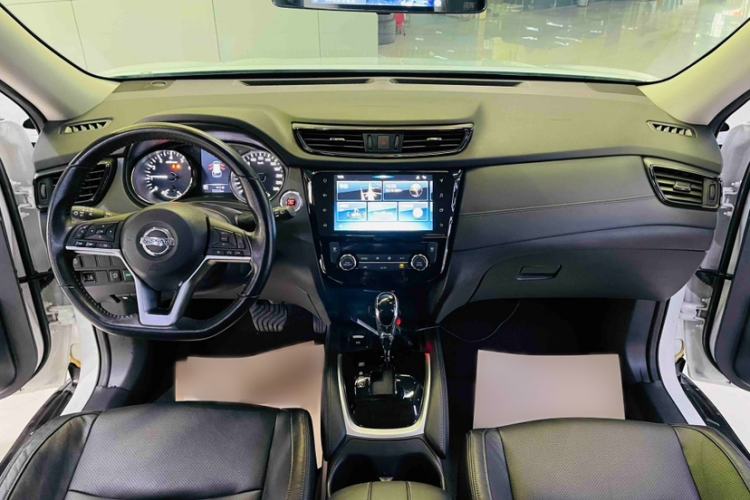 Used Nissan X-Trail 2019 2.0L CVT Smart Connect Comfort Edition 2WD
