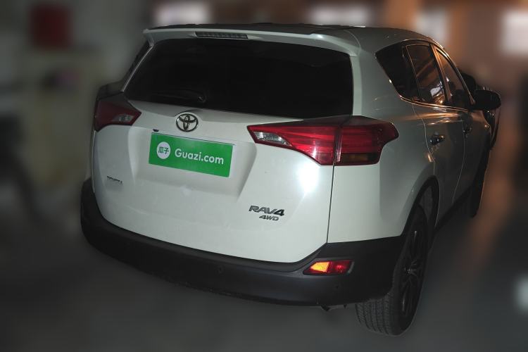 Used Toyota RAV4 2015 2.5L Automatic 4x4 Elite Edition