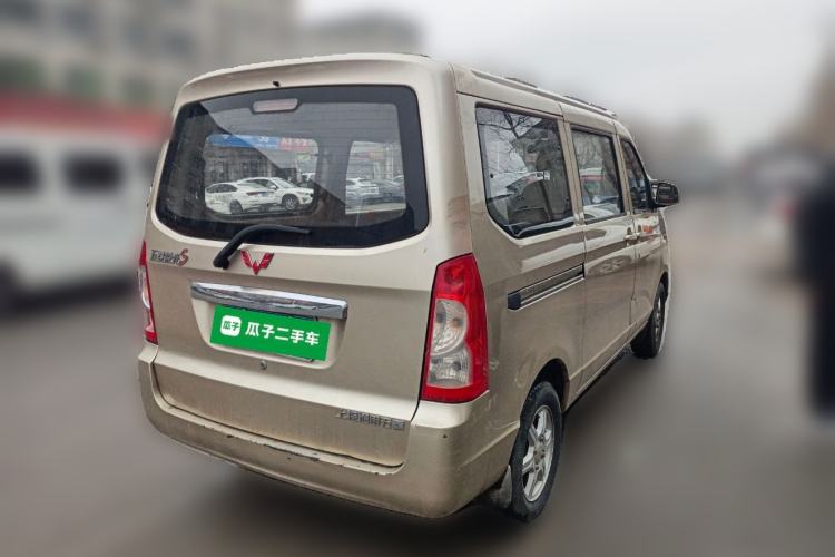Used Wuling Rongguang 2014 1.5L S Standard Version