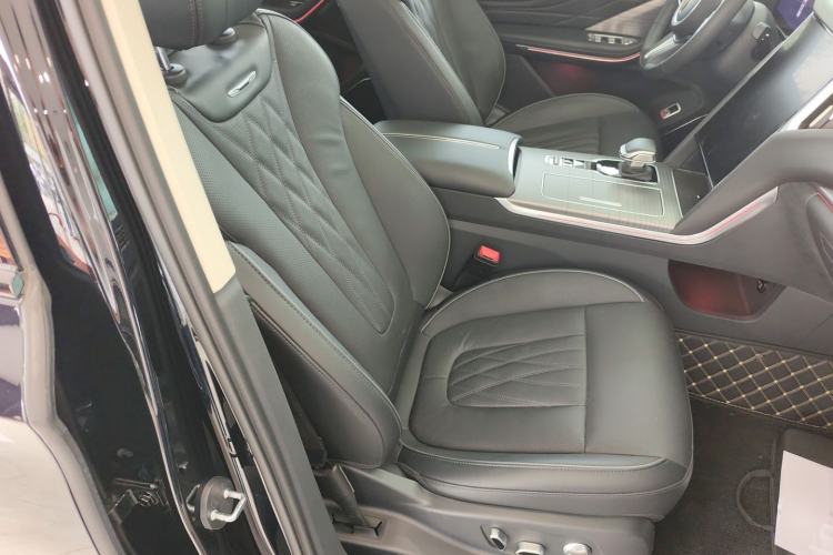 Used Hongqi HS7 PHEV 2024 2.0T PHEV Four-Wheel Drive Flagship Edition 6 Seats