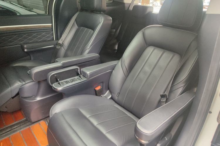 Used GAC Trumpchi M8 2020 Flagship 390T Navigation Model Left Rear Seat