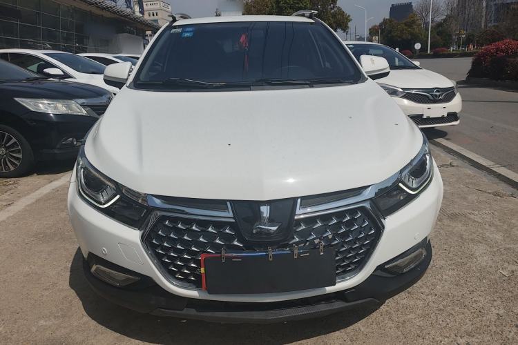 Used Luxgen U5 SUV 2017 1.6L CVT Jazz Edition
