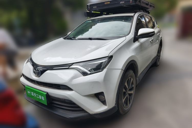 Used Toyota RAV4 2016 2.0L CVT Two-Wheel Drive Fashion Edition China V Standard Guazi used car, China used car export, Used car for sale, Used  cars, Cheapest cars for sale