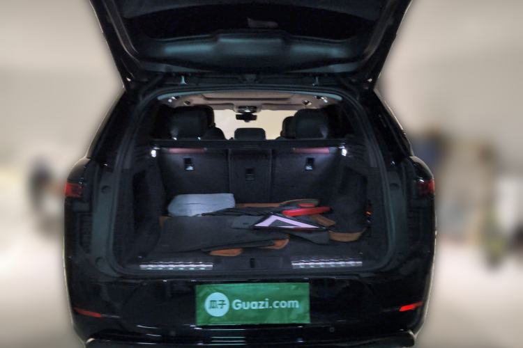 Used Land Rover Range Sport 2024 400PS Dynamic SE
