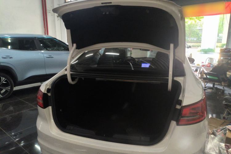 Used Ford Escort 2015 1.5L Automatic Fashion Model