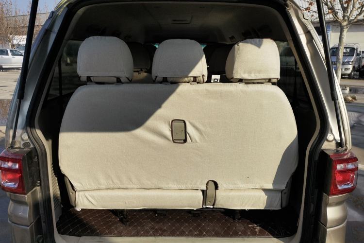 Used FORTHING Lingzhi 2018 M5L 1.6L 9-Seater Comfort Model
