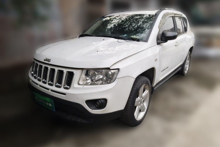Used Jeep Compass 2012 2.0L two-wheel drive luxury version