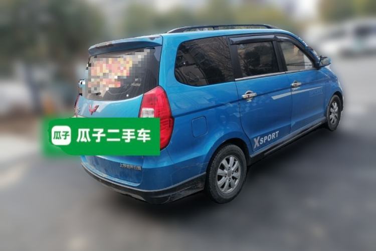 Used Wuling Hongguang 2014 1.2L S Comfort Model China IV
