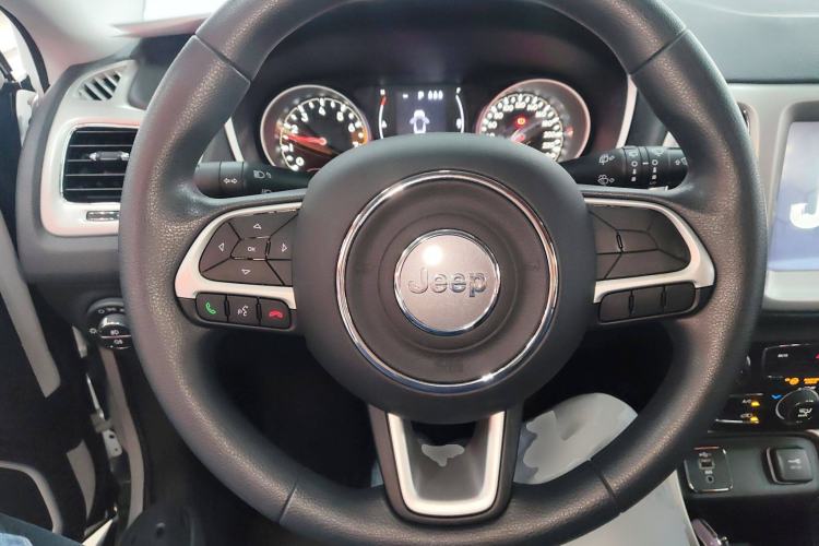 Used Jeep Compass 2020 220T Automatic Leading Edition