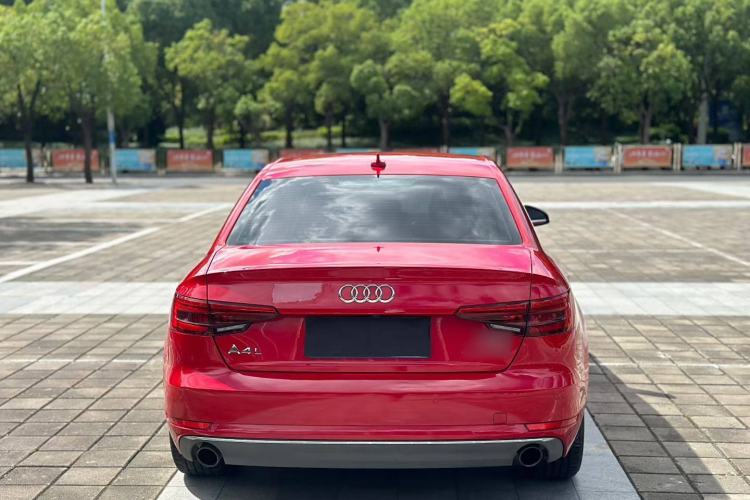 Used Audi A4L 2018 30th Anniversary Edition 40 TFSI Trendy Model
