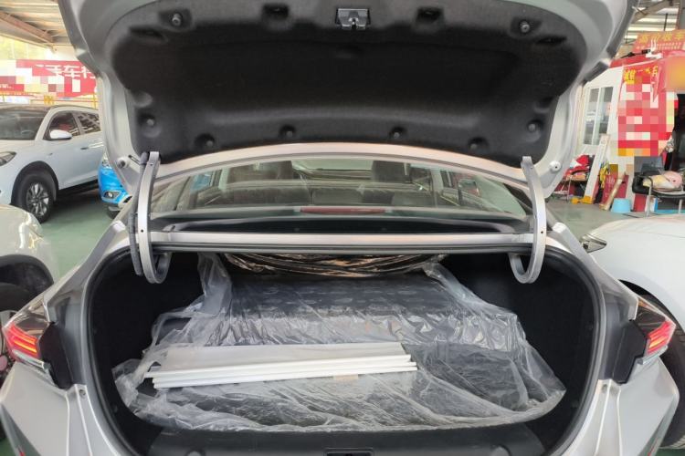 Used Dongfeng Aeolus Yixuan MAX 2021 Super-Efficient Dad Hybrid Edition