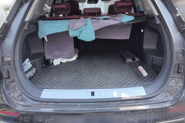 Used Hongqi HS5 2025 2.0T Two-Wheel Drive Flagship Pro Edition