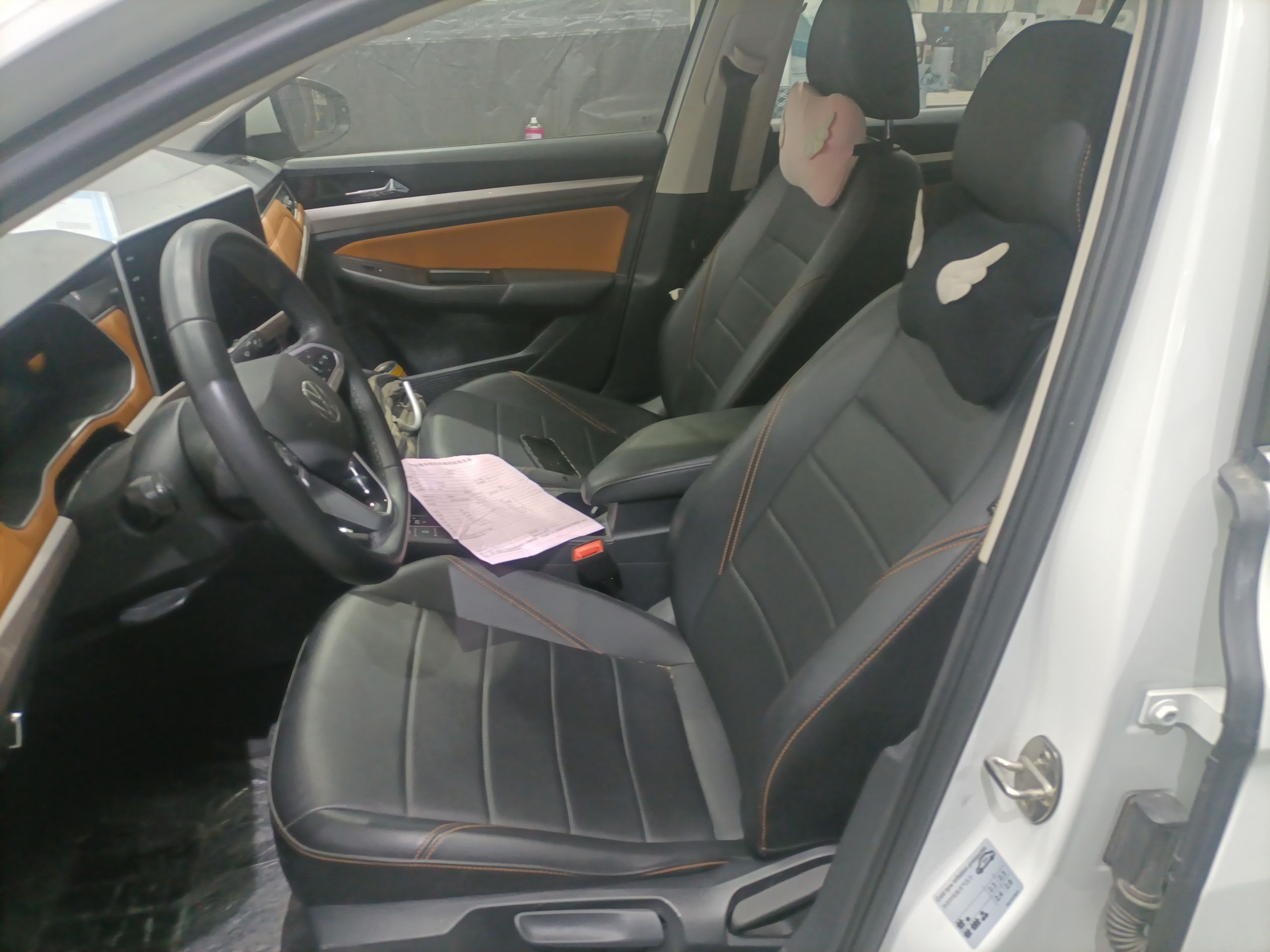 Interior delantero