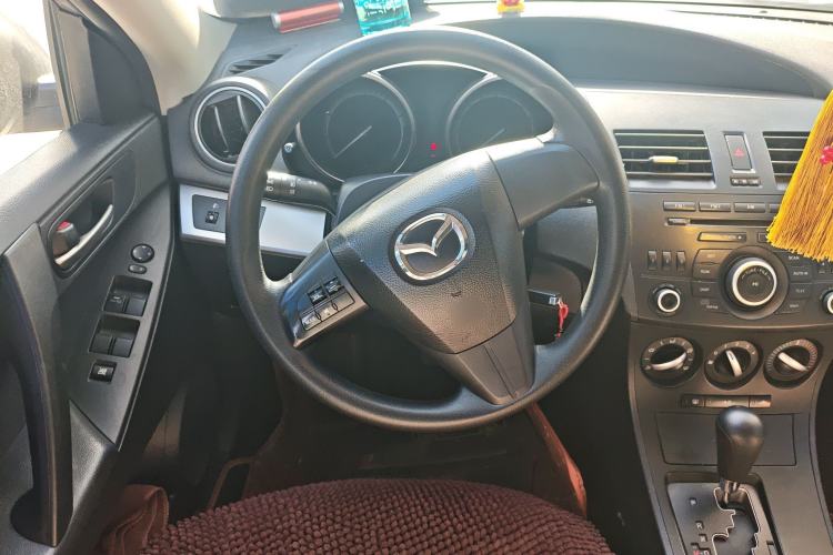 Used Mazda 3 2013 Hatchback 1.6L Automatic Elite Model Steering Wheel