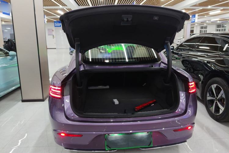 Used Hima Luxeed S7 2025 785 km Ultra