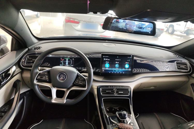 Used BYD Qin PLUS 2021 EV 500KM Luxury Model
