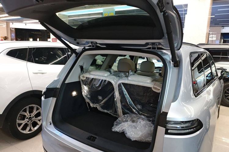 Used Leapmotor C16 2024 Pure Electric 520 Deluxe Edition